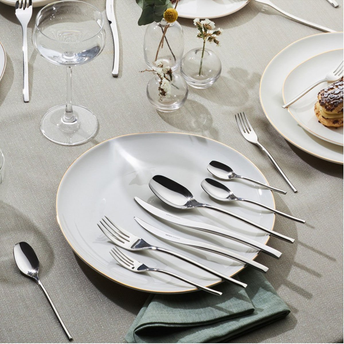 Karaca 316 Elegance Dora Platin 12 Kişilik 84 Parça Çatal Kaşık Bıçak Takımı