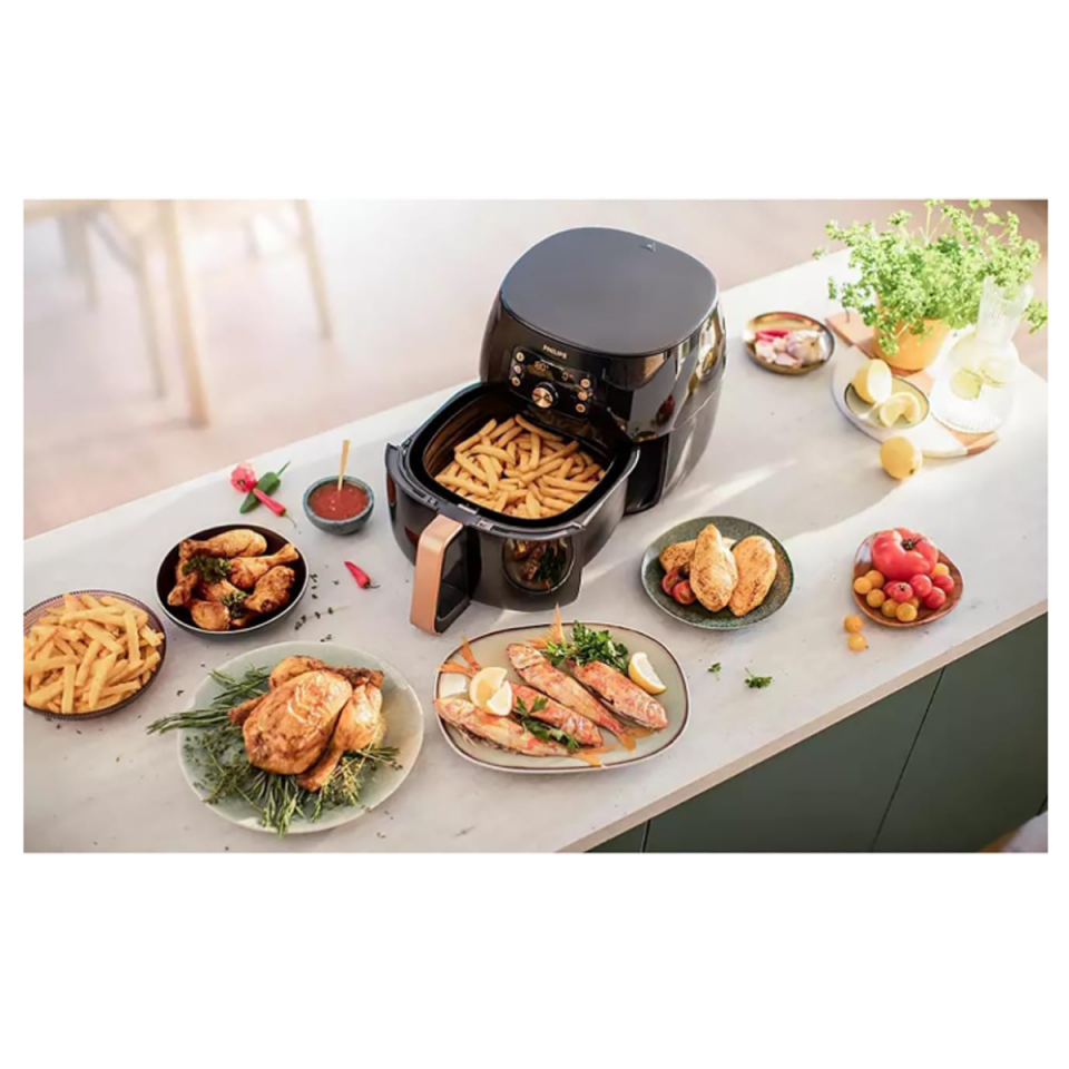 PHILIPS HD9867/90 Airfryer XXL Smart Sensing Fritöz